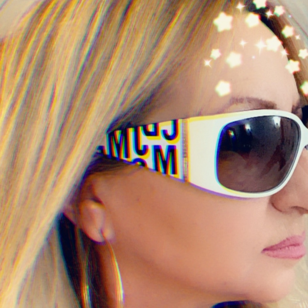 Sunglasses - Picture 2 of 6